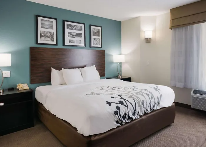Sleep Inn & Suites Port Clinton